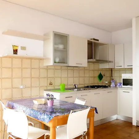 Apartment Casa Lilla 100s